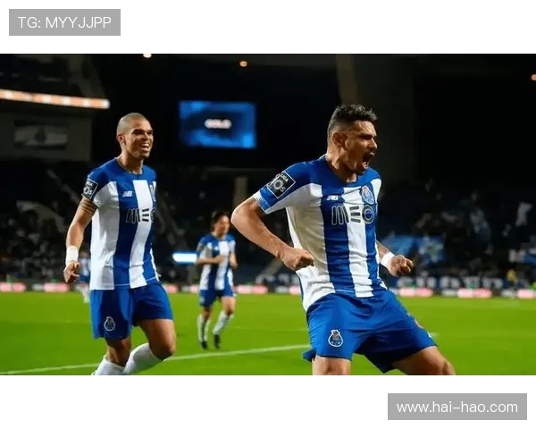 通德拉与本菲卡精彩对决直播全程回顾与分析